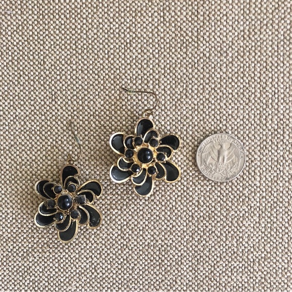 NEW Floral Black Enamel Earrings - Picture 2 of 3